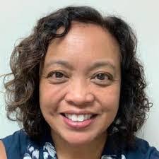 Lynn Areno's Instagram, Twitter & Facebook