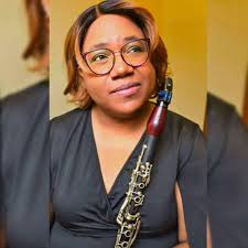 How does one say Butterfly in cree or spell it?