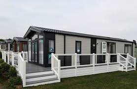 Fensys Holiday Home Decking On Swift 2018 Champaigne Lodge Mobile Home Porch Deck Small Cottage Garden Ideas
