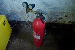 Mig Welding Gas Homemade Welding Gas Constructed From A Surplus Co2 Fire Extinguisher Welding Gas Mig Welding Gas Welding