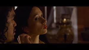 Maka, versi filem memaparkan yang puteri gunung ledang sebenarnya puteri gusti putri raden adjeng retno dumillah dari majapahit di pulau jawa yang merajuk dan membawa diri ke gunung ledang. Movie Review Puteri Gunung Ledang 2004 Farhana Jafri