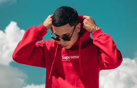 Eating a tide pod is a bad idea, and we asked our friend @robgronkowski to help explain. tide released a public service announcement about the tide pod challenge on social media, discouraging people from eating the laundry detergent packets. 10 Things We Learned About Gen Z In 2018 Ypulse