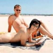 Çıplaklar Kampında Kriz - Haberler