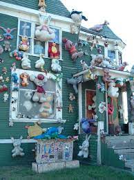 Pin On Weird Homes