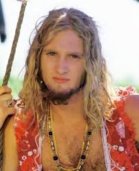 Layne Staley , Sean Kinney and Phil Anselmo in the 90s .