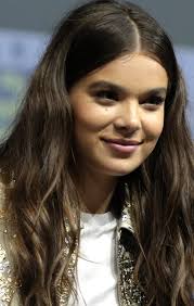 Hailee Steinfeld