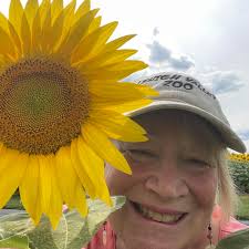 You can now come in and interact with our 4 Galapagos tortoises each day at  2pm in their newly expanded and renovated yard. This is the largest species  of tortoise in the