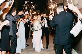 Downtown Memphis Wedding In 2020 Memphis Weddings Memphis Wedding Venue Downtown Memphis