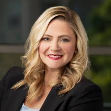 Bernie Malik's Instagram, Twitter & Facebook