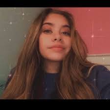 Melanie Endsley's Instagram, Twitter & Facebook