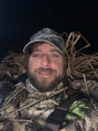 Anyone in SE Michigan wanna do a little duck hunting tomorrow morning? Or  have room for 2