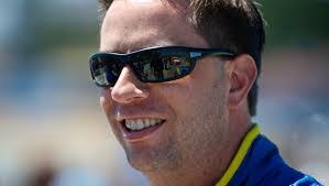 Matt Dicken's Instagram, Twitter & Facebook