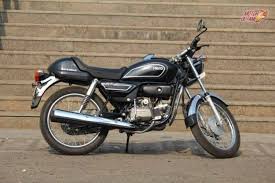 The pro version comes with added features and better ergonomics as compared to the as same as the old model splendor. Hero Splendor Pro Review