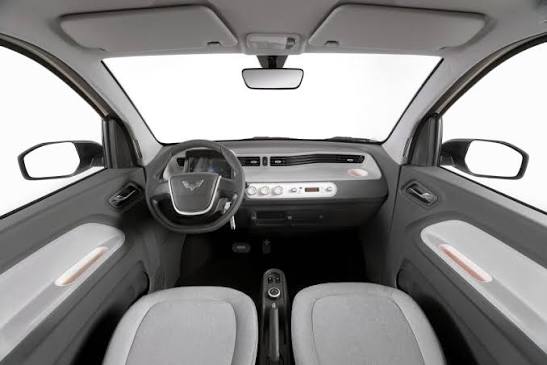 So sánh VF2 và Wuling Mini EV LV2