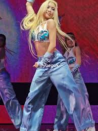 XG Live Concert Experience: Is This Love Performance