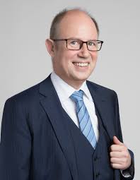 上海康德双语实验学校执行校长Dr. Oliver Kramer-上海康德双语实验学校-51国际教育