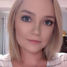 What is the best way to clean lettuces?