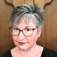 Ok guys. I'm a little confused about the protective pad/storage cover. I  get the protective pad part. I don't understand how to use it as a storage  cover. It doesn't seem to