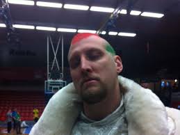 Okapi 'Halfstar' zet Carnaval in met spraakmakende zege tegen stuurloze  Giants