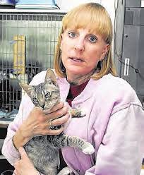 Teri Abraham's Instagram, Twitter & Facebook