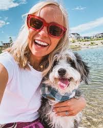 Hailey Devine's Instagram, Twitter & Facebook