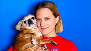 Qui est l'amoureuse d'Angèle? (photos)