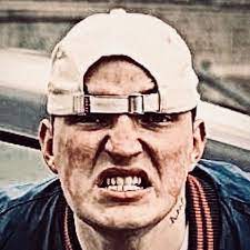 Скандальный блогер и пранкер эдвард бил попал в дтп на садовом кольце в москве. Edward Bil Publikacii