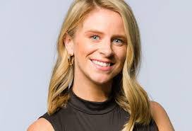 Lauren Chipman's Instagram, Twitter & Facebook