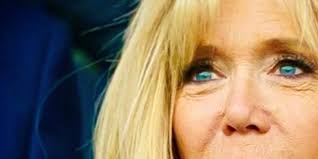 Born 25 june 1965) is a french politician serving as prime minister of france since 3 july 2020. Brigitte Macron Etrange Trait D Humour De Jean Castex