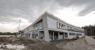 107,747 likes · 2,976 talking about this. Cracovia On Twitter Rosnie W Oczach Czas Na Kolejny Raport Z Budowy Cracovia Training Center W Racznej Ctc Wersja Wideo Https T Co Fyyuwhjgop Https T Co Moxinjr7zm