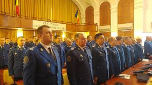 .jandarmi fălticeni (anul ii de studiu) desfăşoară un stagiu de practică în cadrul inspectoratului de jandarmi judeţean (ijj) suceava. Activitatea Si Rezultatele ObÈinute De Inspectoratul De Jandarmi JudeÈean Suceava In Anul 2018 Evaluate Azi In SedinÅ£Ä La Prefectura Suceava Smartpress Suceava