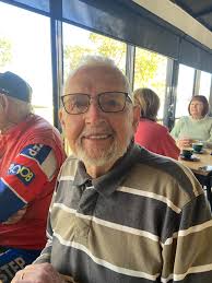 Gavin Towers with a win in the lcq he's in the main event 👍