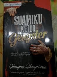 Riyana seorang gadis dari keluarga sederhana. Kompilasi Buku Buku Suamiku