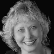 wildlifewednesday #birdphotography #canonlegend #artwolfe #potd