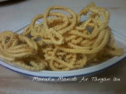 Murukku adalah makanan tradisional kaum india malaysia yang resepi nya berasal dari india selatan terutamanya dari tamil nadu. Air Tangan Ibu Maruku Manis