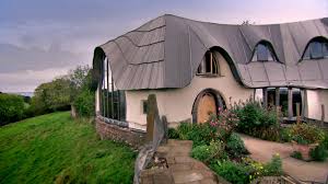 In most respects, it seems building a house on agricultural land is no different from building a house anywhere else. Grand Designs Netflix