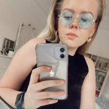 Hannah Wing 'Vintage Beauty Parlour' Hardback Book...