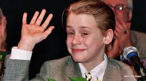 Kevin clark was struck and killed by a driver early wednesday on chicago's northwest side. Die Kinderstars Von Damals Was Macht Macaulay Culkin Heute