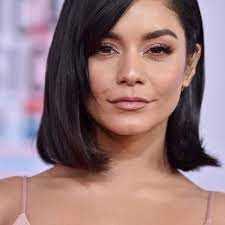 A deep side part, flattened locks toward the top and a wealth of springy coils that reach chin length are just perfect whether you have straight or curly hair. These Are 38 Of The All Time Best Hairstyles For Thin Hair