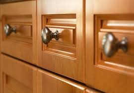 kitchen cabinet refacing vs. replacing