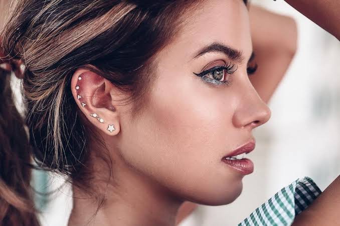 Professional Ear Piercings: Dallas, Miami, and Los Angeles LISA OM&reg; Studio