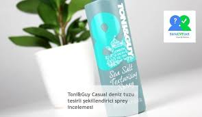 Toni Guy Markasinin Deniz Tuzu Spreyi Bu Gunlerde Cok Taninan Oldu Yazin Sicaklarinda Isili Sureclerle Ugrasamadan Sacina Hal Verm Dogal Bukleler Isilti Sac
