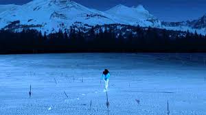 Y donde la historia parece estar muy trillada y no tgener está captado con tanta precisión que hasta en los espacios más cerrados y cálidos sientes el frío de la reserva india de wind river. Wind River Querras Volverla A Ver Mew Magazine