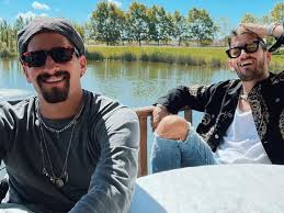 More by mau y ricky. Cual Es La Estatura De Mau Y Ricky Fecha De Nacimiento Y Signo Zodiacal Sonica