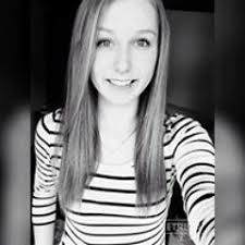 Lena Hager's Instagram, Twitter & Facebook