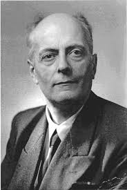 Bis(benzene)chromium. 2. Its Discovery by E. O. Fischer and W. Hafner and  Subsequent Work by the Research Groups of E. O. Fische