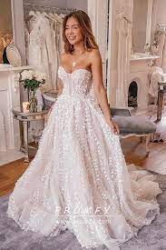 Fully Leaf Detailing Strapless Casual Wedding Dress Pink Wedding Dresses A Line Wedding Dress Ball Gowns Wedding