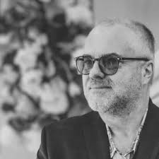 Find a humanist wedding celebrant in Stourport-on-Severn