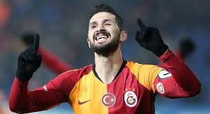 Lider galatasaray, spor toto süper lig'in 32. Emre Akbaba Sahalara Golle Dondu Son Dakika Haberleri