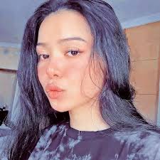 The Filipino-American Bella Poarch.